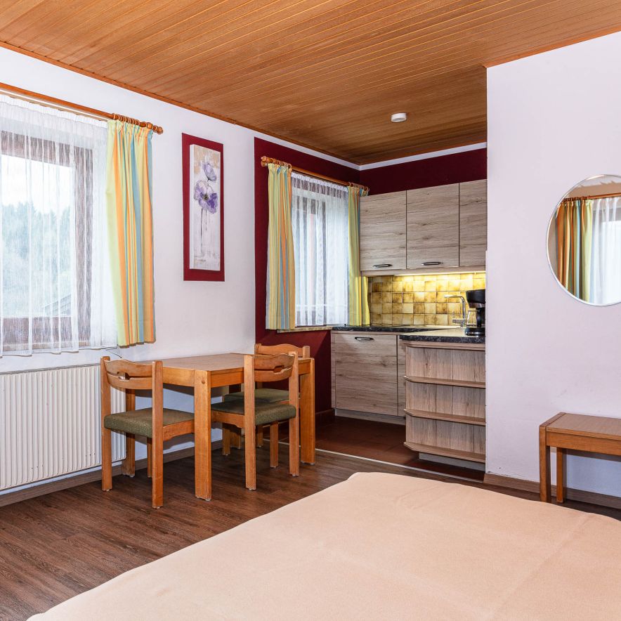 Ferienwohnung Almrausch in der Ski & Paw Lodge - Bild 11